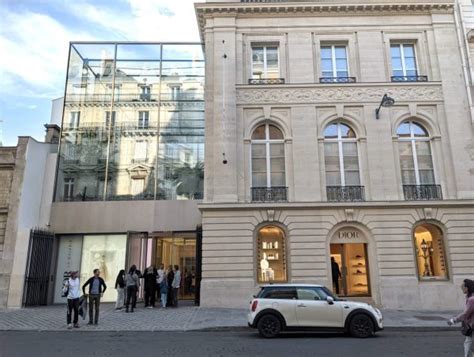 galerie dior paris tarif|Dior Paris shop.